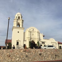 Photo taken at Iglesia del Espiritu Santo by Xavier N. on 12/17/2016