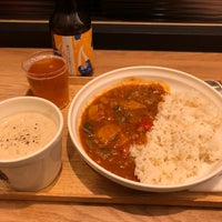 Photo taken at Soup Stock Tokyo by せかひた S. on 12/9/2018