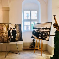 Das Foto wurde bei Hotel Taschenbergpalais Kempinski von V͜͡l͜͡a͜͡d͜͡y͜͡S͜͡l͜͡a͜͡v͜͡a͜͡ am 7/29/2019 aufgenommen