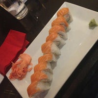5/5/2013 tarihinde Raulito V.ziyaretçi tarafından Sushi Sake Doral'de çekilen fotoğraf