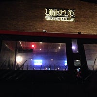 10/6/2013 tarihinde Lu C.ziyaretçi tarafından Ringers - Telephone Bar &amp;amp; Grill'de çekilen fotoğraf