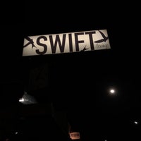 1/10/2018에 Karan S.님이 Swift Lounge에서 찍은 사진