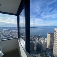 Photo taken at Columbia Center by Ken on 2/8/2022