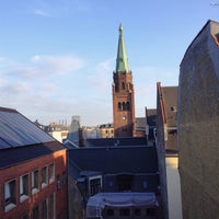 Foto tomada en Københavns Sprogcenter - Copenhagen Language Center  por Julie B. el 4/22/2015