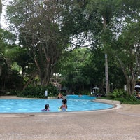 Foto diambil di Garden Pool @ Hilton Phuket Arcadia Resort &amp;amp; Spa oleh Sachin K. pada 12/23/2018