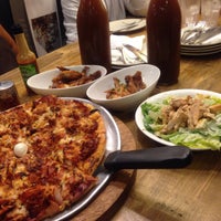 7/10/2015にGabby B.がSteveston Pizzaで撮った写真