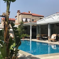 รูปภาพถ่ายที่ Evliyagil Hotel by Katre โดย Emine เมื่อ 6/24/2022