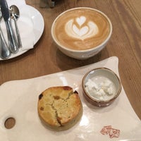 Photo taken at Le Pain Quotidien by Reem H. on 1/8/2019