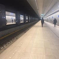 Photo taken at Metrostation Amsterdam Centraal by Fred P. on 11/13/2018