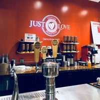 Photo taken at Just Love Coffee Cafe - Music Row by Andrew K. on 6/9/2018