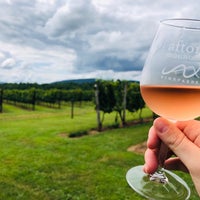 Photo taken at Afton Mountain Vineyards by Daniel I. on 8/25/2019