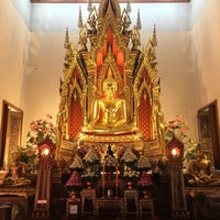 Photo taken at Wat Ratchaburana by ittipatlee™ 李哲明 on 5/29/2022