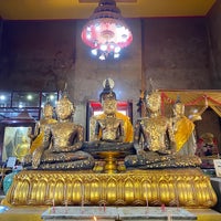Photo taken at Wat Intaram by ittipatlee™ 李哲明 on 10/13/2022