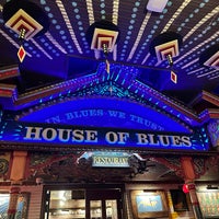 Photo taken at House of Blues by Kapil on 9/15/2023
