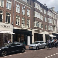 Photo taken at P.C. Hooftstraat by Azzam G. on 8/16/2019