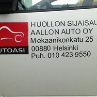 Photo taken at Autoasi Herttoniemi Aallon Auto by Tiia V. on 6/25/2013