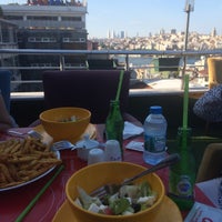 Photo taken at saçak golden teras cafe by Emine Y. on 6/4/2015