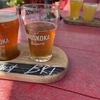 Foto scattata a Muskoka Brewery da P A. il 8/15/2022