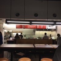 Photo taken at Chipotle Mexican Grill by Tommy H. on 1/13/2017