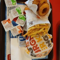 Photo taken at Burger King by Musa Ç. on 10/11/2022