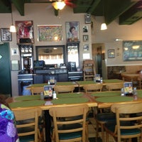 Foto diambil di Benny&amp;#39;s Seafood Restaurant 1 oleh Rebekah L. pada 11/2/2012
