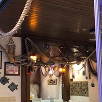 Photo taken at Yi-Geç Balık Restaurant by Tanju C. on 10/21/2022