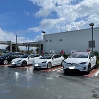 Photo taken at Tesla Supercharger by 👨🏻‍💻 t. on 8/10/2022