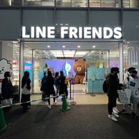 Photo taken at LINE FRIENDS by Jack L. on 11/25/2022