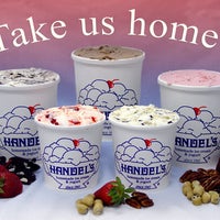 Снимок сделан в Handel&amp;#39;s Homemade Ice Cream &amp;amp; Yogurt пользователем Handel&amp;#39;s Homemade Ice Cream &amp;amp; Yogurt 5/20/2014