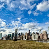 Photo taken at Roosevelt Island by Rok H. on 1/7/2024