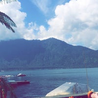 Photo taken at Bedugul Lake View Residence by ✨ Bandar ✨ on 4/8/2019