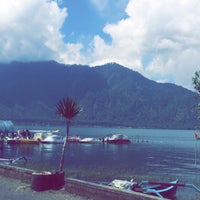 Photo taken at Bedugul Lake View Residence by ✨ Bandar ✨ on 4/8/2019