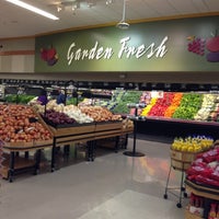 air force commissary near me