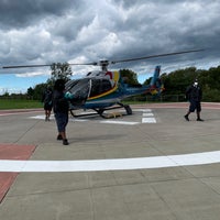 Foto diambil di Niagara Helicopters oleh Kael R. pada 9/24/2021