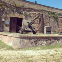 Photo taken at cannone del gianicolo by Mariavittoria P. on 6/28/2015