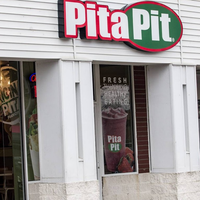 5/21/2014にPita PitがPita Pitで撮った写真