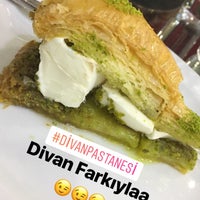 Photo taken at Divan Pastanesi by Ferhat A. on 9/10/2018