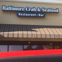 Foto diambil di Baltimore Crab &amp;amp; Seafood oleh Jennifer B. pada 11/1/2016