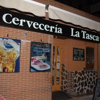 Photo taken at Cervecería La Tasca by Francisco Javier C. on 5/22/2014