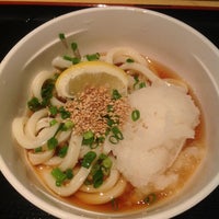 Photo taken at 本生さぬきうどん 小麦房 by Yumiko Y. on 5/31/2013