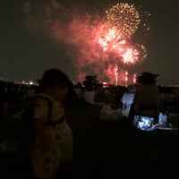 Photo taken at Adachi Fireworks by 0 on 7/20/2019