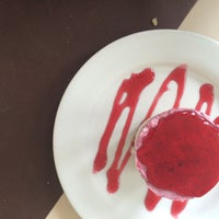 Foto diambil di Pizza na Brasa oleh Filipa F. pada 4/22/2016