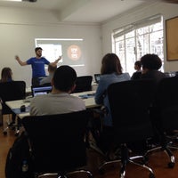 รูปภาพถ่ายที่ Espaço Envolve Coworking โดย Daniela M. เมื่อ 9/28/2014