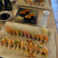 Foto tirada no(a) Fuji Sushi por Em C. em 5/12/2023