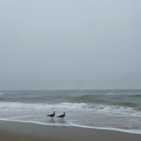 Photo taken at Half Moon Bay State Beach by Mayyar ➰. on 7/26/2023