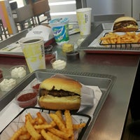 3/30/2019 tarihinde Koray T.ziyaretçi tarafından Big Bang Burger'de çekilen fotoğraf