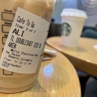Photo taken at Starbucks by Ali A. on 5/31/2022