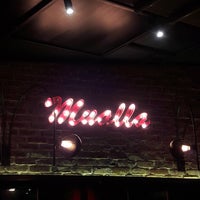 Das Foto wurde bei Mualla Restaurant von gültanesii am 10/30/2018 aufgenommen