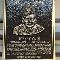 Das Foto wurde bei Country Music Hall of Fame &amp;amp; Museum von Dana G. am 7/26/2017 aufgenommen