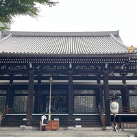 Photo taken at Honno-ji Temple by 青い 蝶. on 7/15/2023